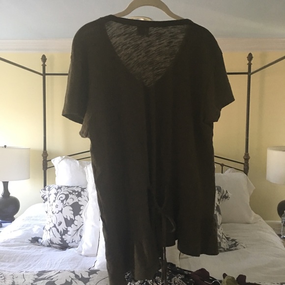 NWOT Anthropologie top with tie back - Picture 2 of 6